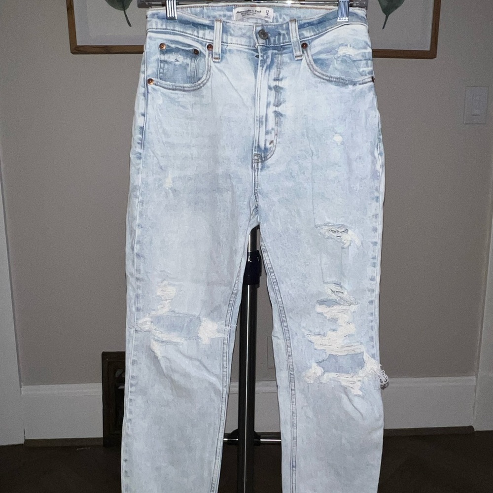Abercrombie & Fitch Light Blue Distressed Straight Leg Jeans